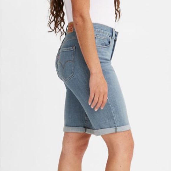 LEVI’S classic Bermuda shorts - Picture 2 of 14